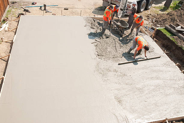 Best Concrete Sidewalk Installation  in Berryville, AR